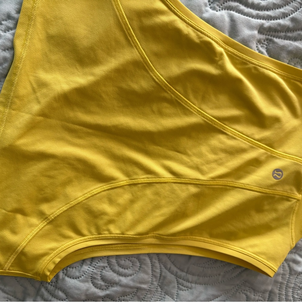 Yellow Athletic cropped tank